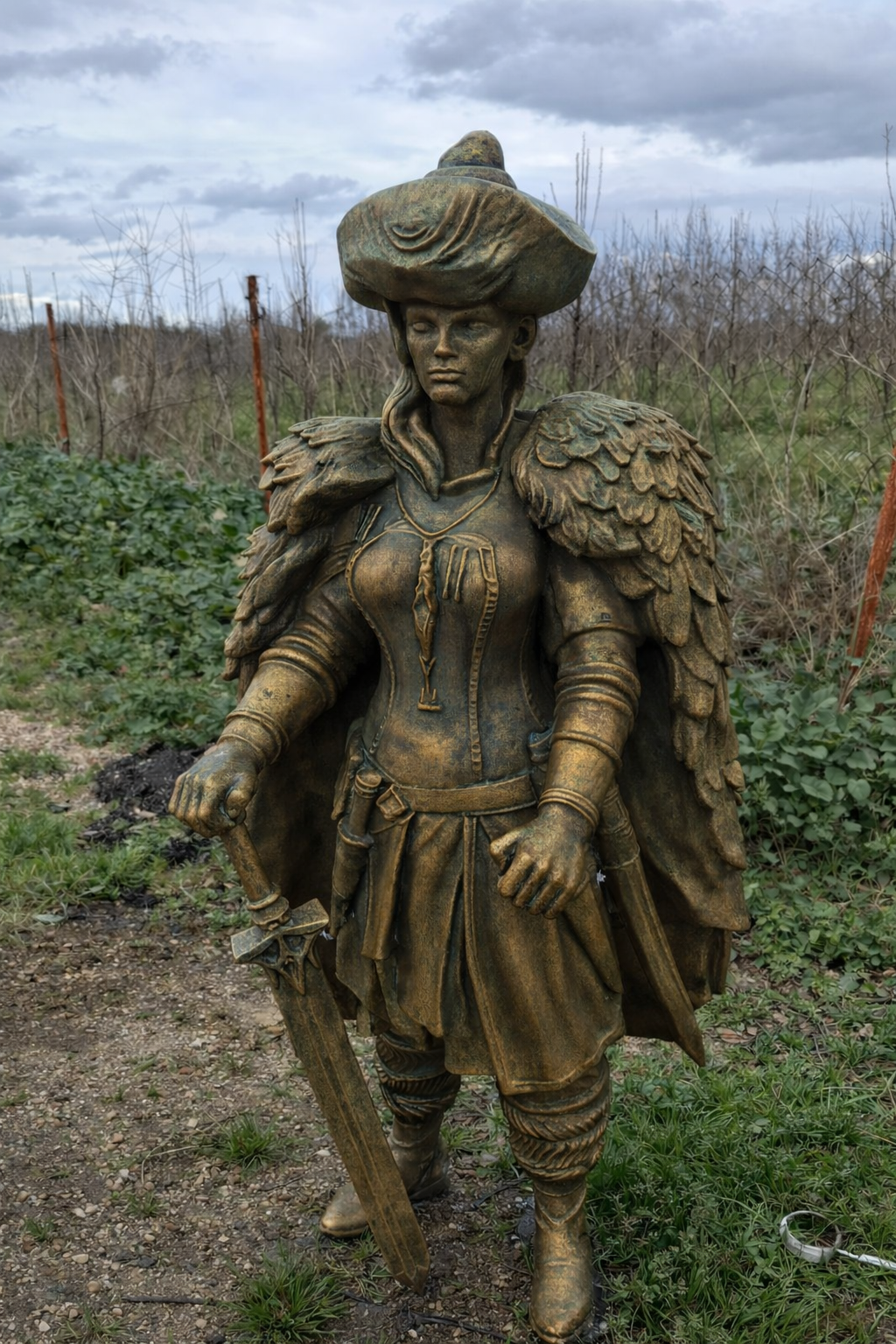 Tomris Hatun Fiberglas Heykeli | Türk Savaşçı Kadın Heykeli